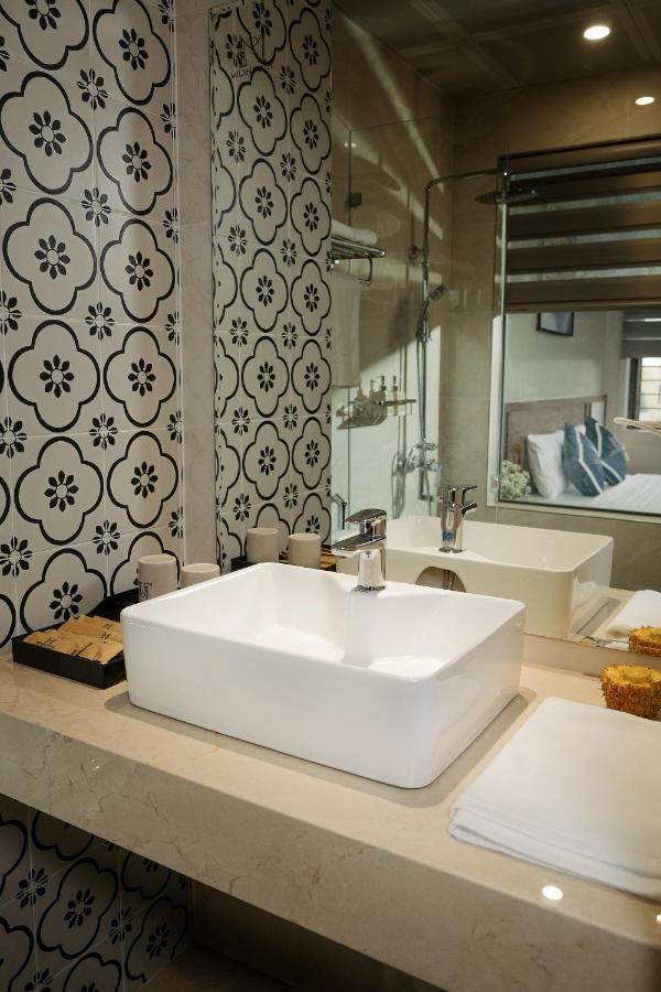 Milan Hotel Ninh Binh Esterno foto